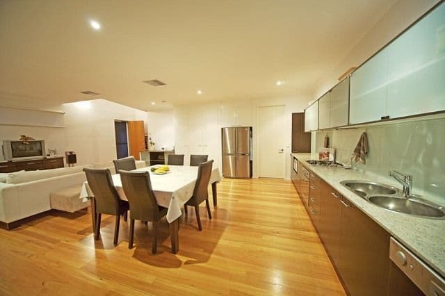 63 Jamieson Street, BULIMBA QLD 4171, Bulimba - Thumbnail 2