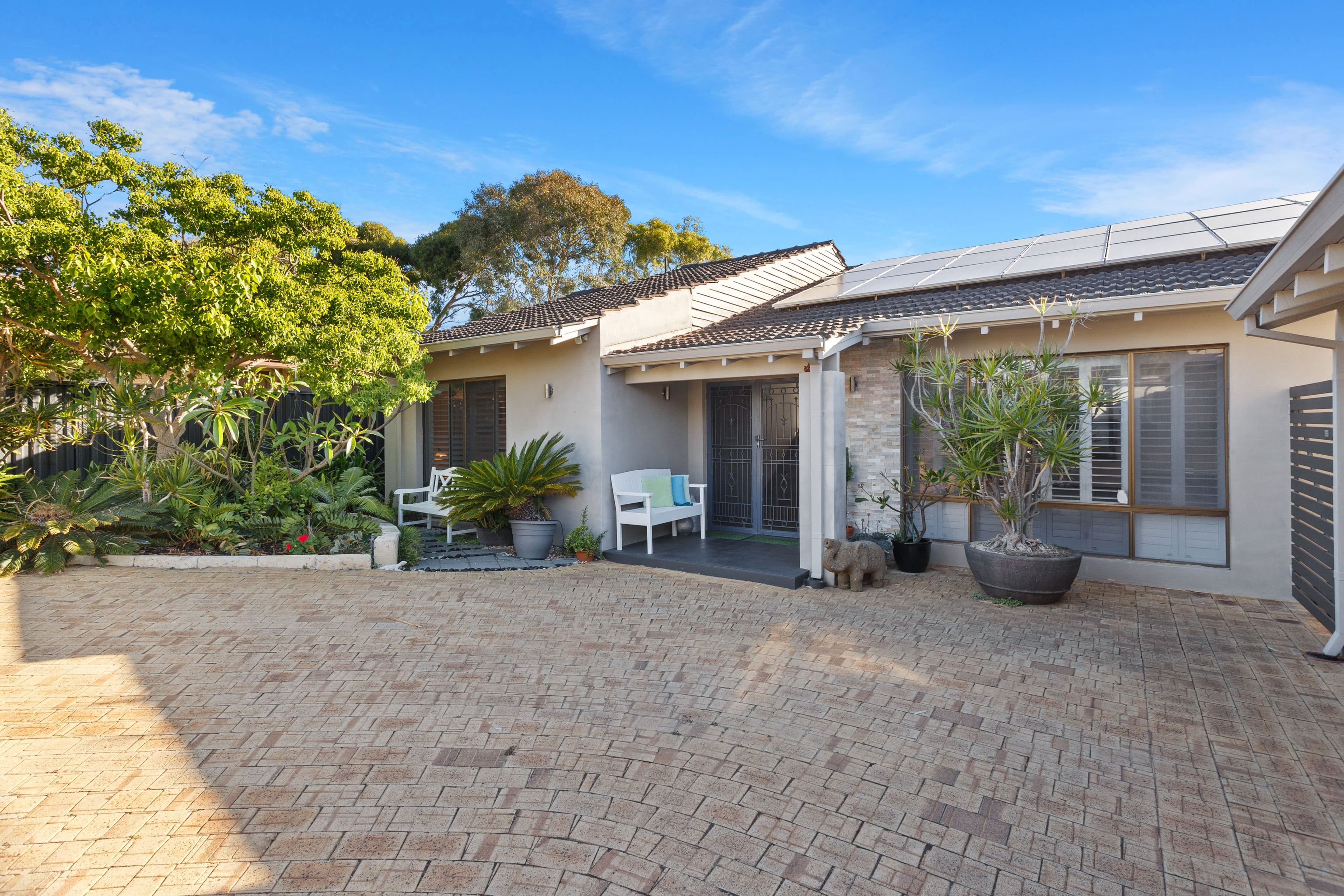 19 Parnell Avenue, Marmion WA 6020, Marmion - Thumbnail 2