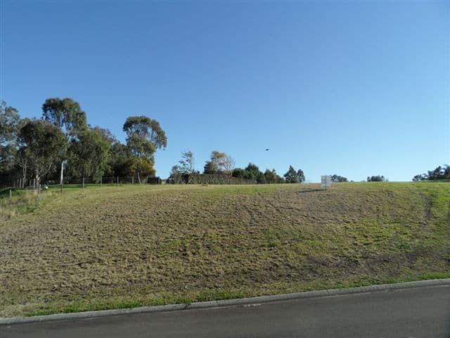 19 Windermere Drive, HODGSON VALE QLD 4352, Hodgson Vale - Thumbnail 5