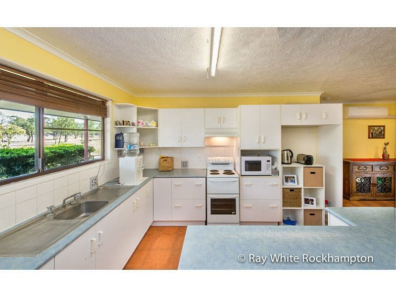 107 Oxley Street, GRACEMERE QLD 4702, Gracemere - Thumbnail 4