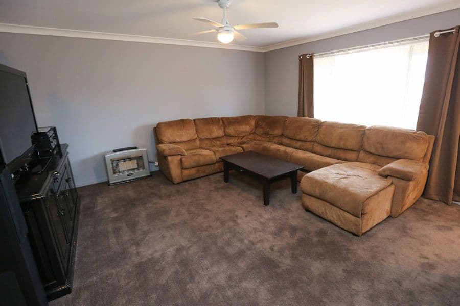 16 Cavallo Drive, MILDURA VIC 3500, Mildura - Thumbnail 4