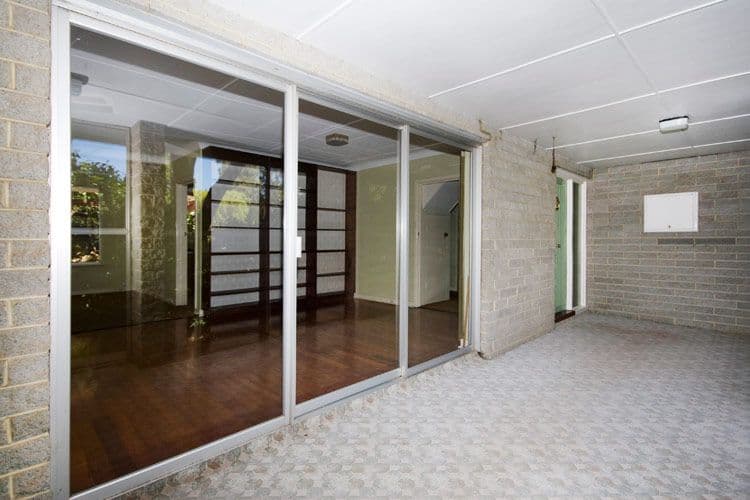 5 Broula Road, KALAMUNDA WA 6076, Kalamunda - Thumbnail 2