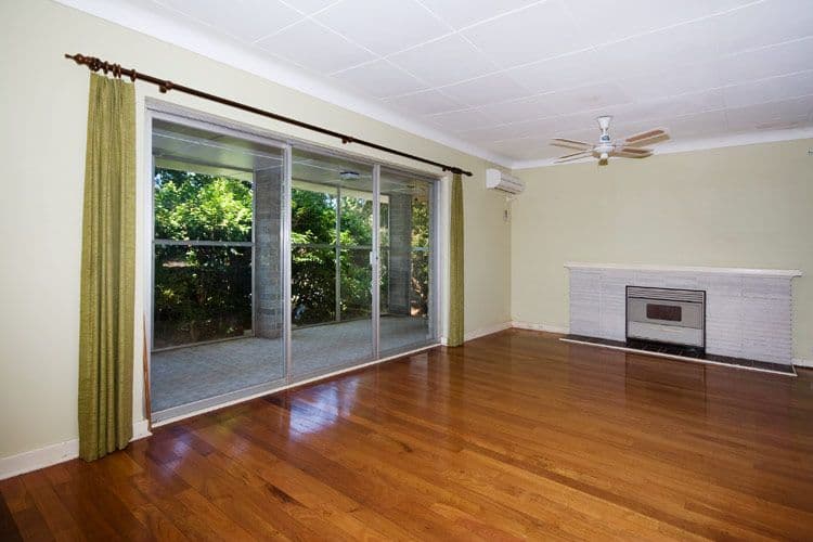 5 Broula Road, KALAMUNDA WA 6076, Kalamunda - Thumbnail 4