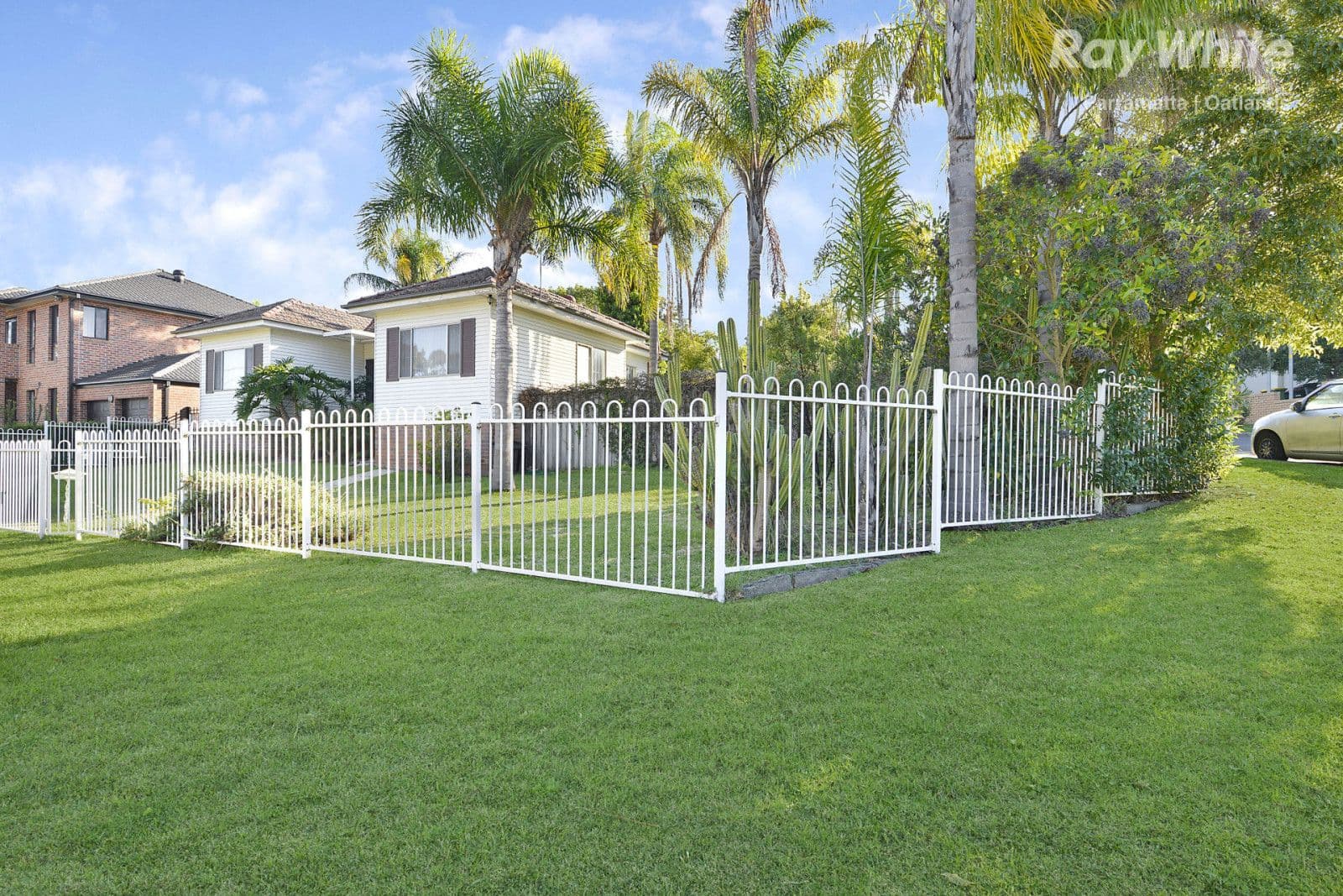 12 Elder Road, Dundas - Thumbnail 4