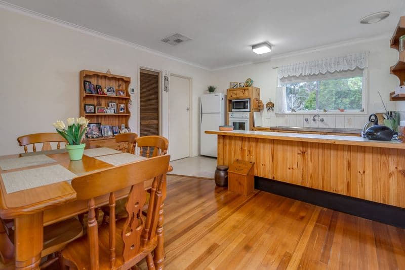16 Sussex Street, BUNDOORA VIC 3083, Bundoora - Thumbnail 3
