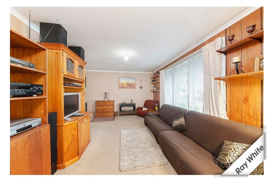 21 Horsley Crescent, MELBA ACT 2615, Melba - Thumbnail 2