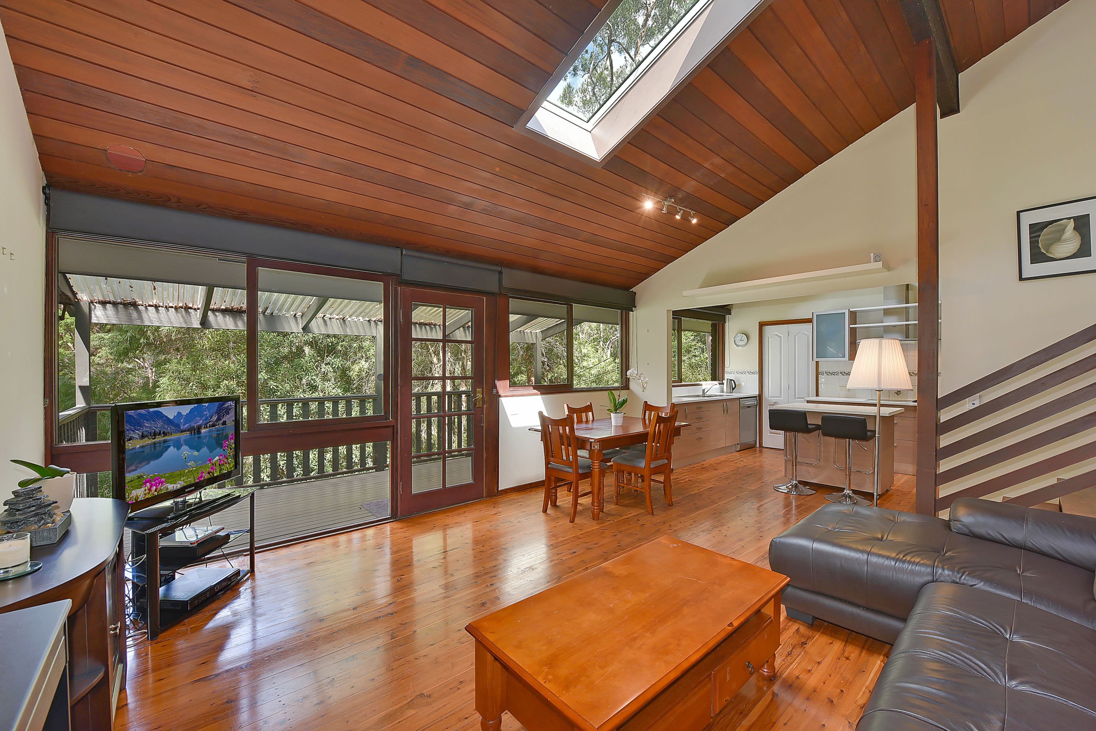 107 Wareemba Avenue, Thornleigh - Thumbnail 2