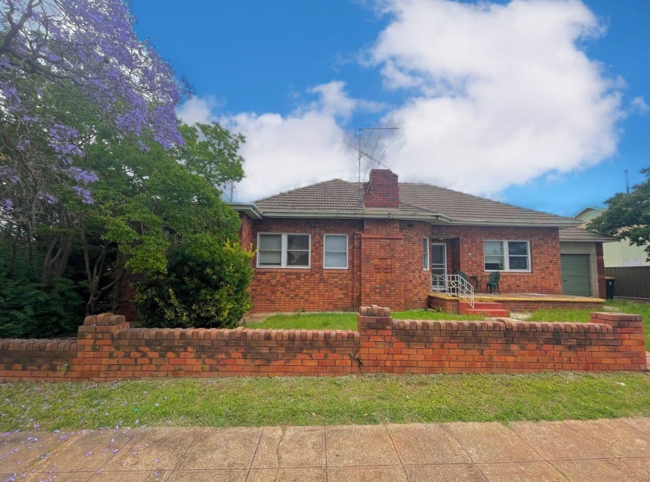 56 Mitchell Street, Parkes NSW 2870, Parkes - Image 1