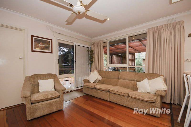 55 Brentwood Drive, WANTIRNA VIC 3152, Wantirna - Thumbnail 4