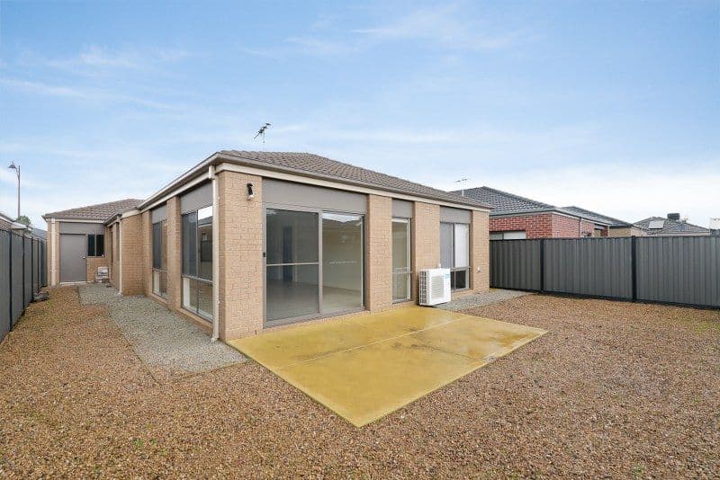 329 Waterview Boulevard, CRAIGIEBURN VIC 3064, Craigieburn - Thumbnail 7