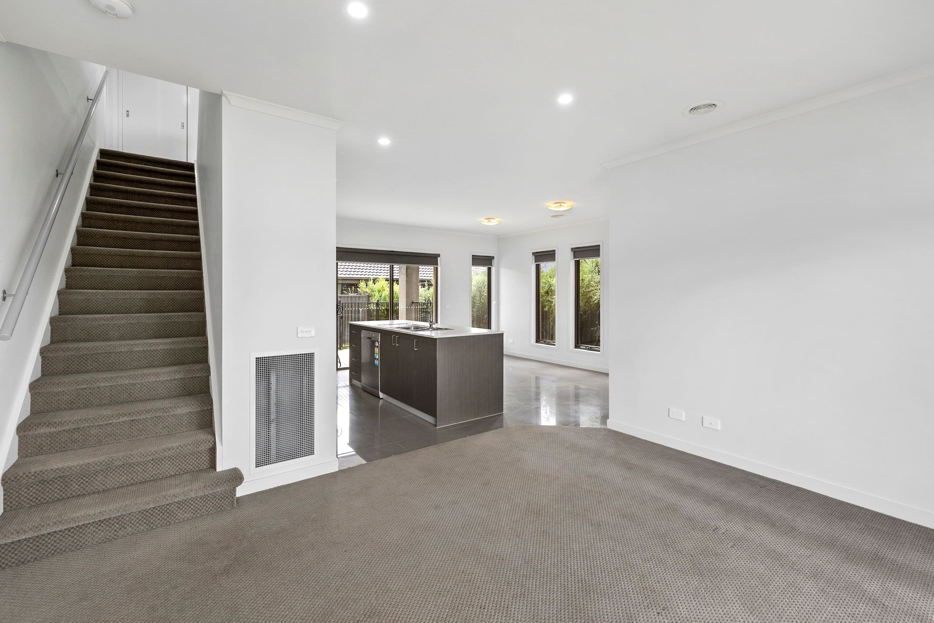 4 McCallum Street, Lucas VIC 3350, Lucas - Thumbnail 5