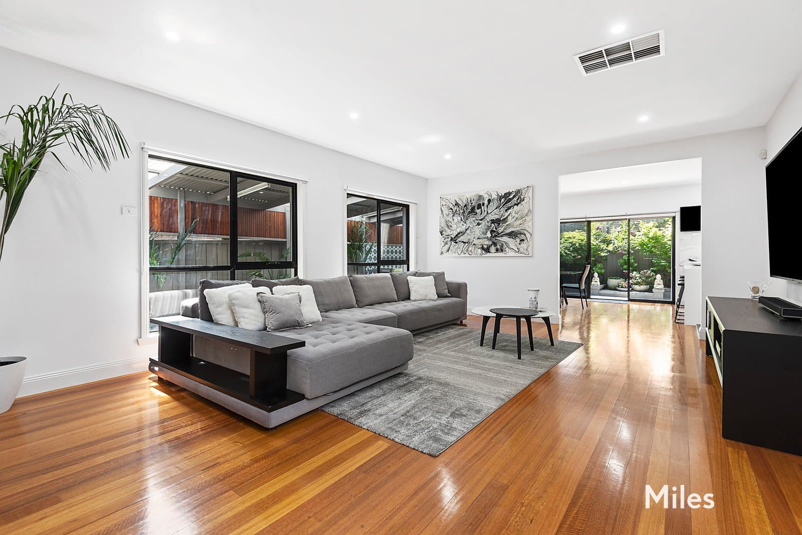 25 Pleasant View Drive, Preston, Preston - Thumbnail 4