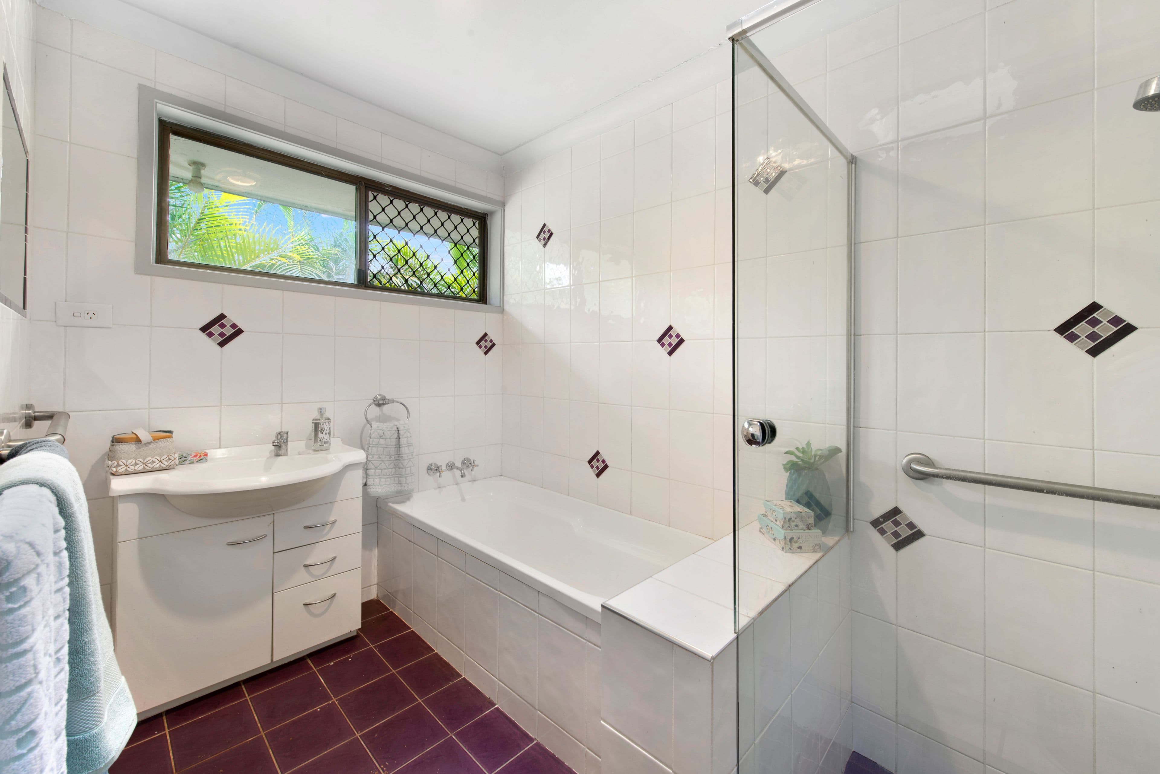 67 Lambros Drive, Benowa QLD 4217, Benowa - Thumbnail 7