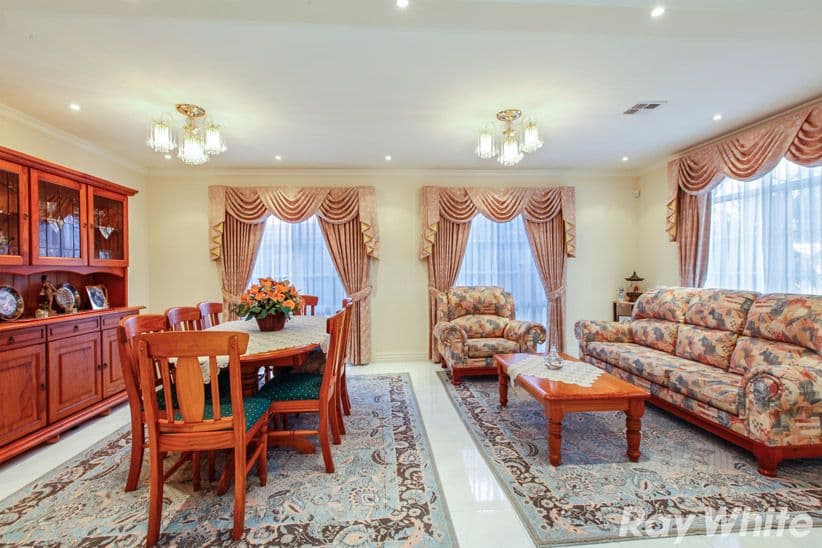 12 Lazar Grove, South Morang VIC 3752, South Morang - Thumbnail 4