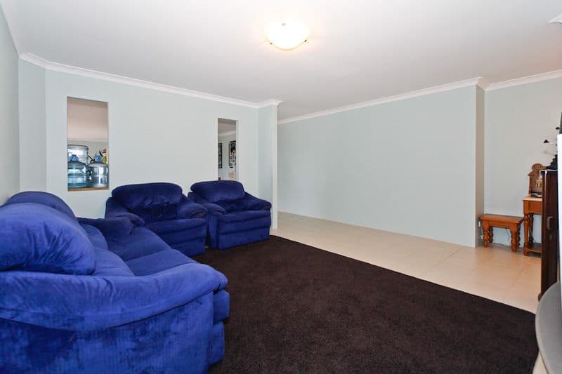 9 Granada Loop, SEVILLE GROVE WA 6112, Seville Grove - Thumbnail 3