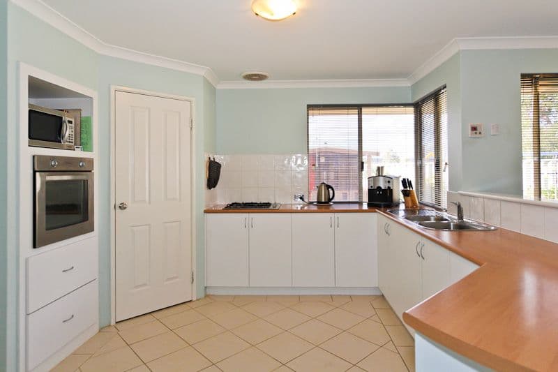 9 Granada Loop, SEVILLE GROVE WA 6112, Seville Grove - Thumbnail 6