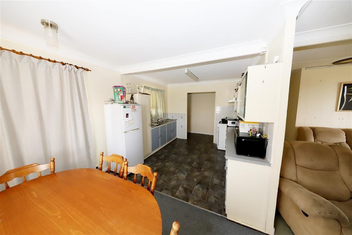 6 Elphick Street, Tumut NSW 2720, Tumut - Thumbnail 6