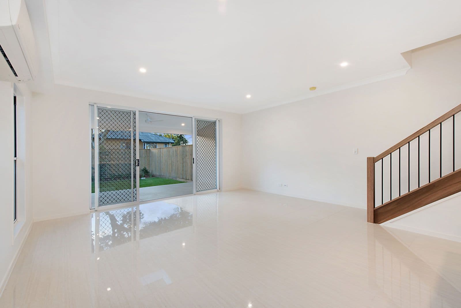 14 Rockingham Street, Mount Gravatt QLD 4122, Mount Gravatt - Thumbnail 2