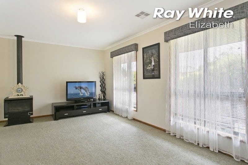 22 Sedgemoor Road, Craigmore SA 5114, Craigmore - Thumbnail 5