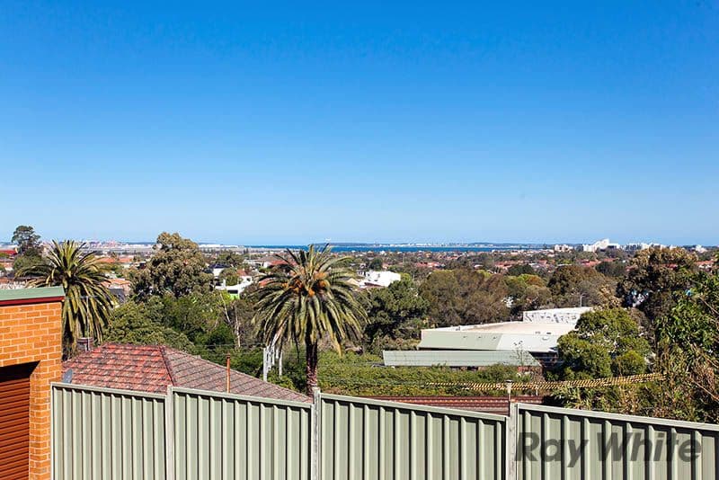 4 Pitt-Owen Avenue, ARNCLIFFE NSW 2205, Arncliffe - Thumbnail 2