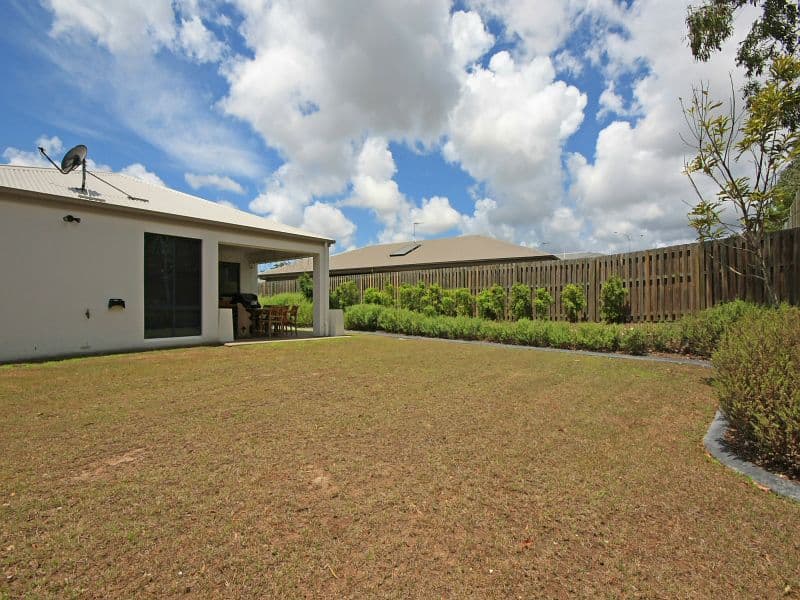 30 Silver Dawn Crescent, OXENFORD QLD 4210, Oxenford - Thumbnail 2