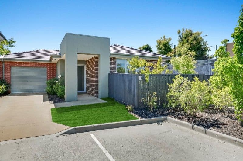 2 Butternut Close, Seaford VIC 3198, Seaford - Image 1