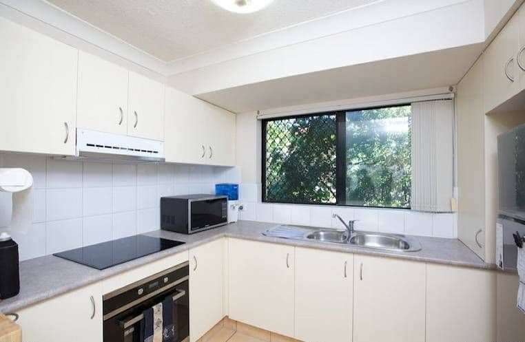 19 Lloyd Street, Southport QLD 4215, Southport - Thumbnail 5