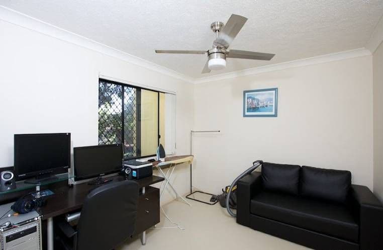 19 Lloyd Street, Southport QLD 4215, Southport - Thumbnail 8