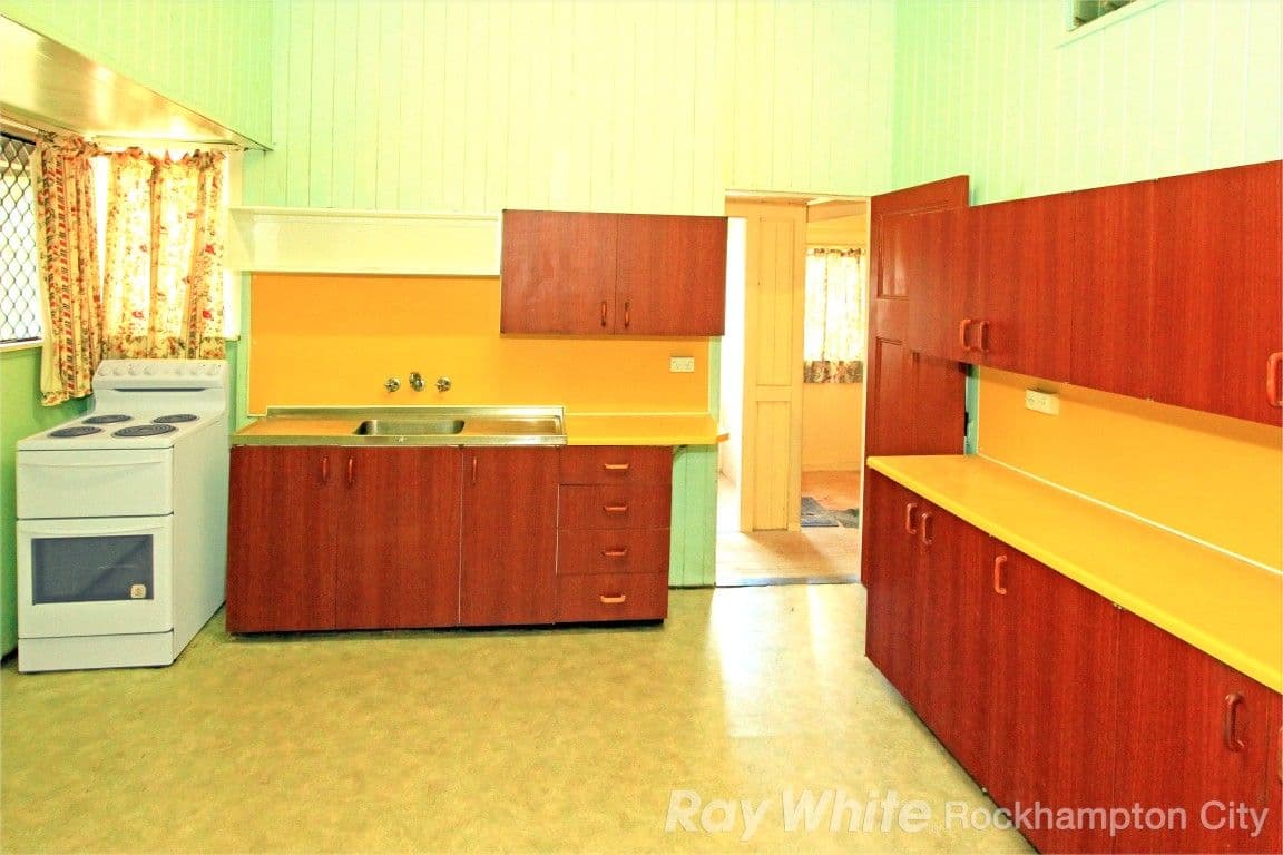 11 Canning Street, THE RANGE QLD 4700, The Range - Thumbnail 3