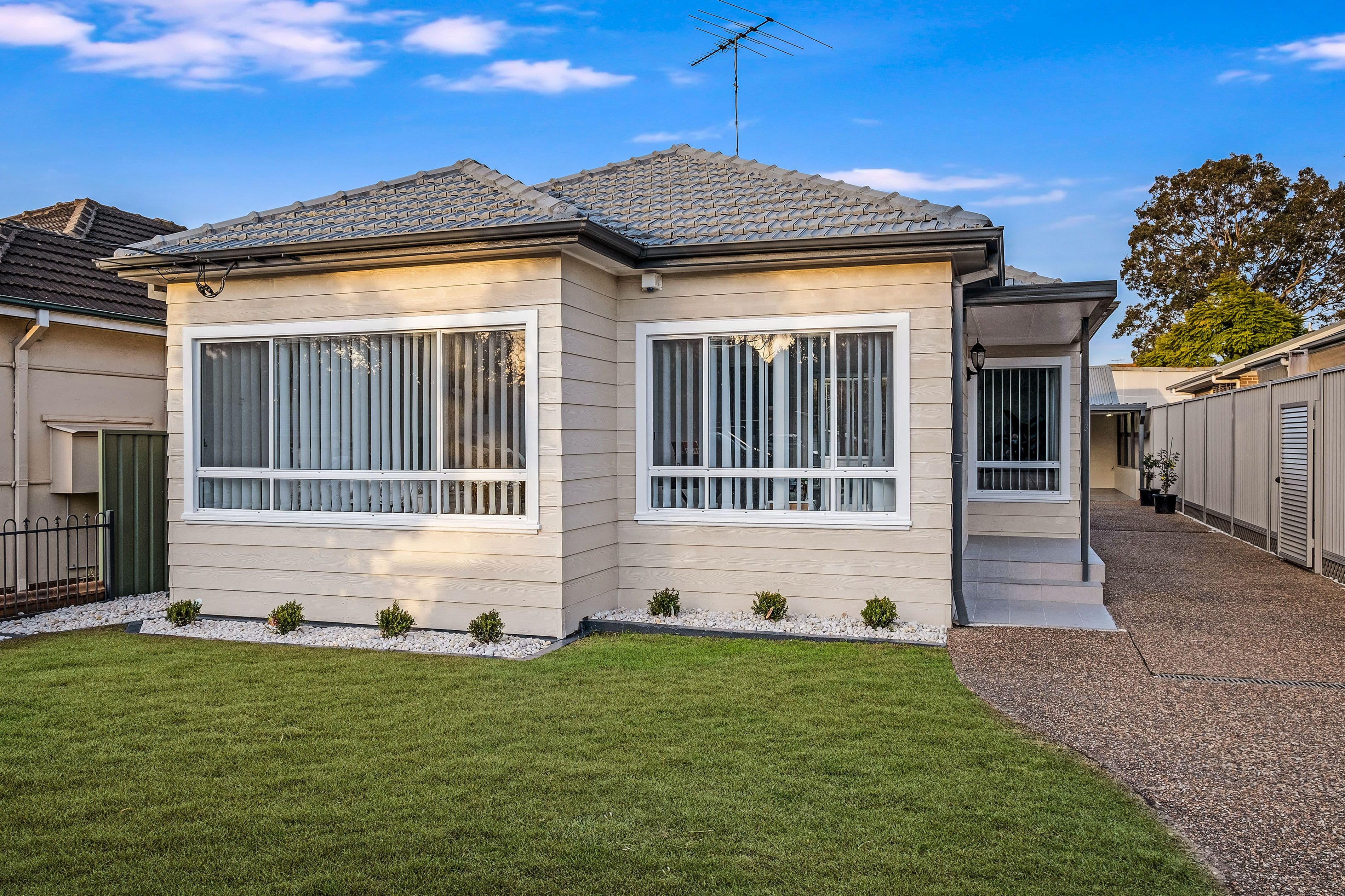 10 Bell Street, Riverwood NSW 2210, Riverwood - Image 1