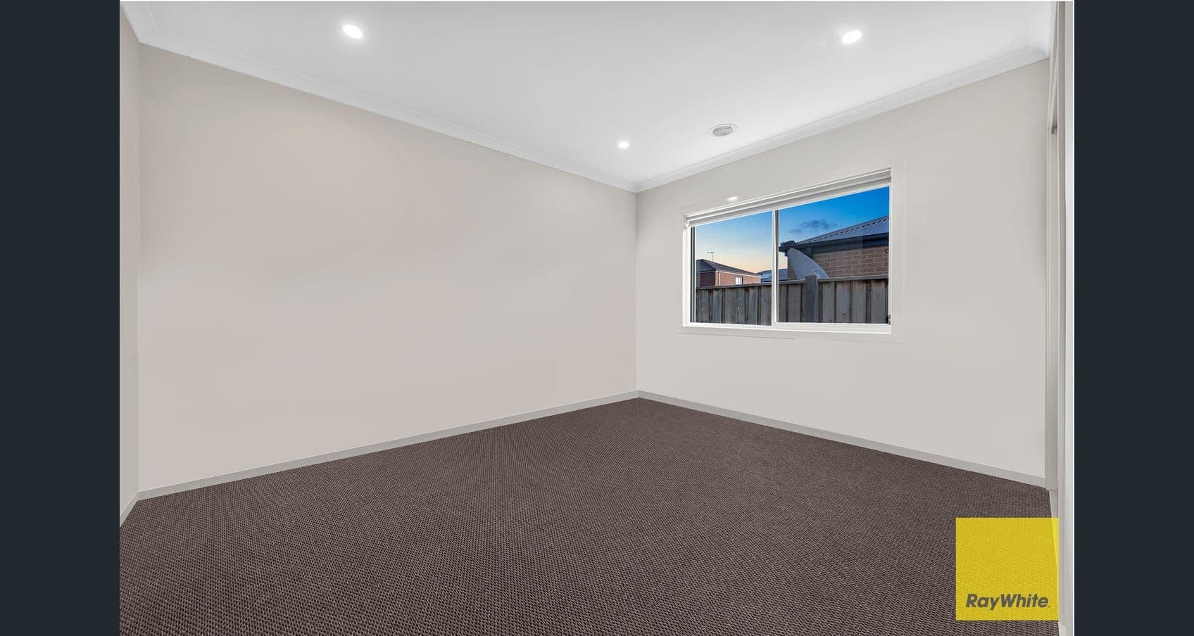 5 Sorrenberg Street, Point Cook VIC 3030, Point Cook - Thumbnail 5