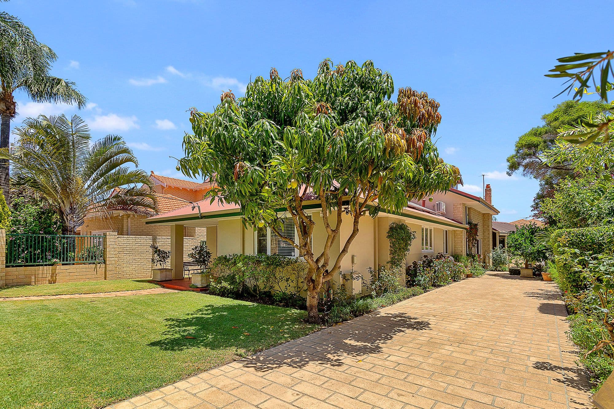 16 Delamere Avenue, South Perth WA 6151, South Perth - Thumbnail 3