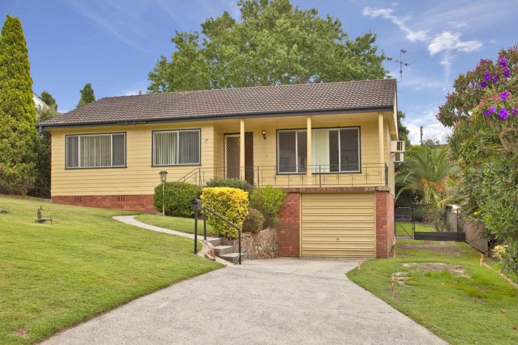 7 Conrad Avenue, CHARLESTOWN NSW 2290, Charlestown - Image 1