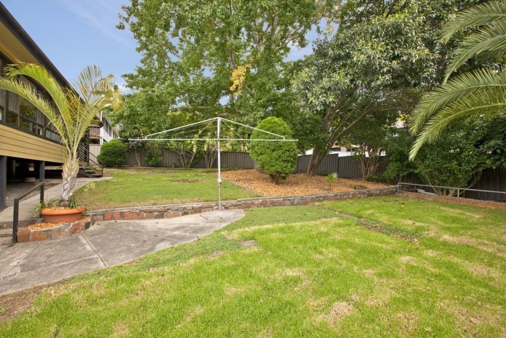 7 Conrad Avenue, CHARLESTOWN NSW 2290, Charlestown - Thumbnail 5