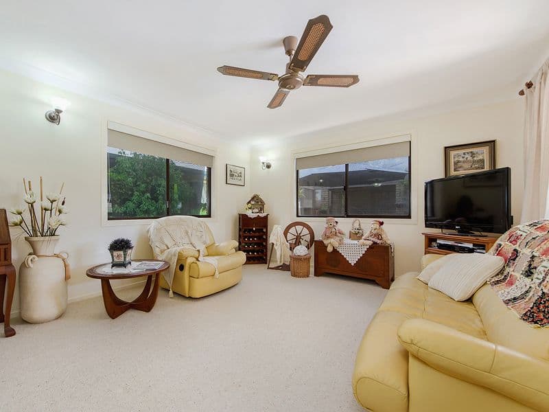 55 Coolibah Drive, Palm Beach QLD 4221, Palm Beach - Thumbnail 5