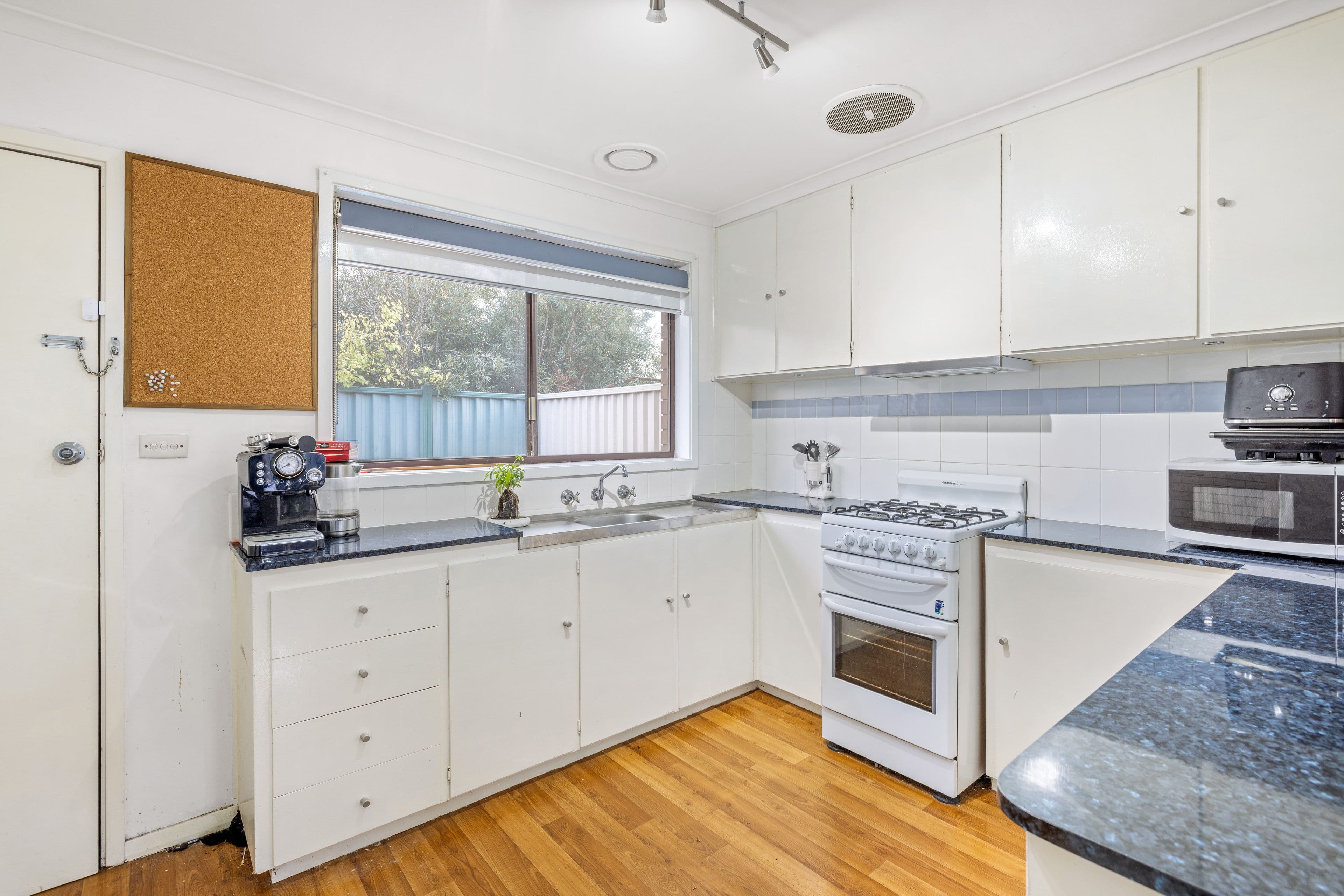 607 Creswick Road, Wendouree VIC 3355, Wendouree - Thumbnail 5