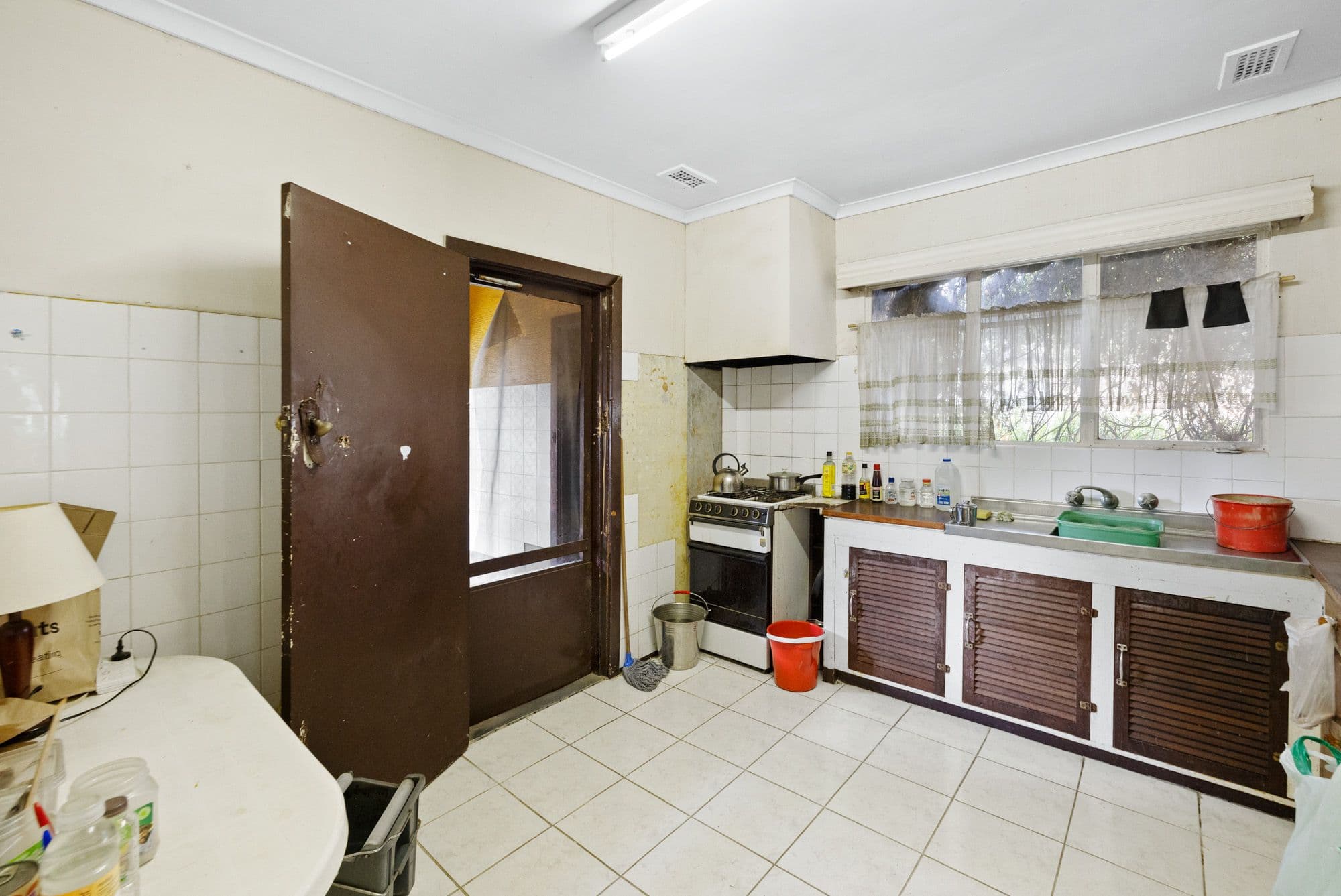 115 Power Avenue, Chadstone VIC 3148, Chadstone - Thumbnail 2