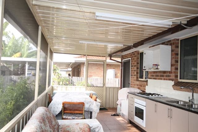 23 Swan Circuit, Green Valley - Thumbnail 7