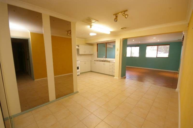 9 Hartog Grove, MIRRABOOKA WA 6061, Mirrabooka - Thumbnail 3