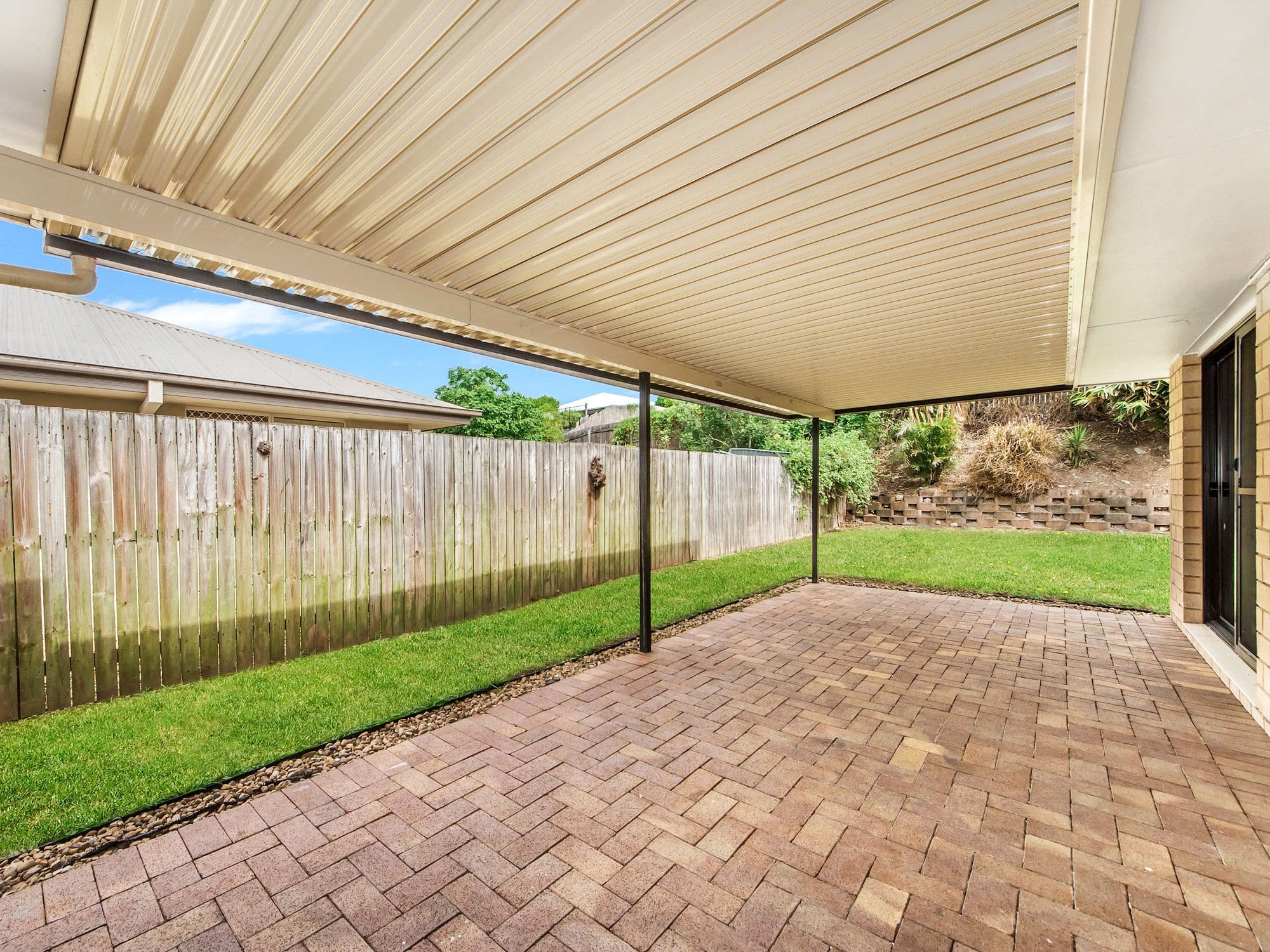11 Craigs Way, Maudsland QLD 4210, Maudsland - Thumbnail 2