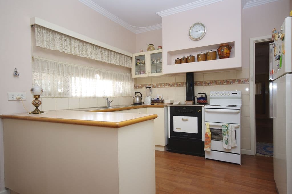 97 Morley Drive, NOLLAMARA WA 6061, Nollamara - Thumbnail 6