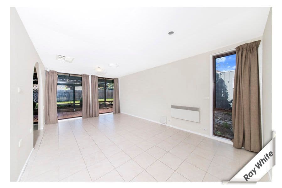 18 Napthali Close, Charnwood ACT 2615, Charnwood - Thumbnail 3