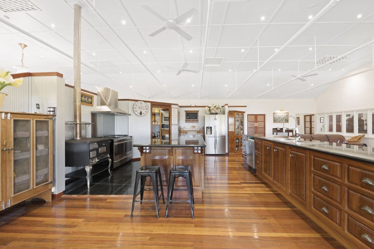 2-6 McStay Street, Middle Ridge QLD 4350, Middle Ridge - Thumbnail 3