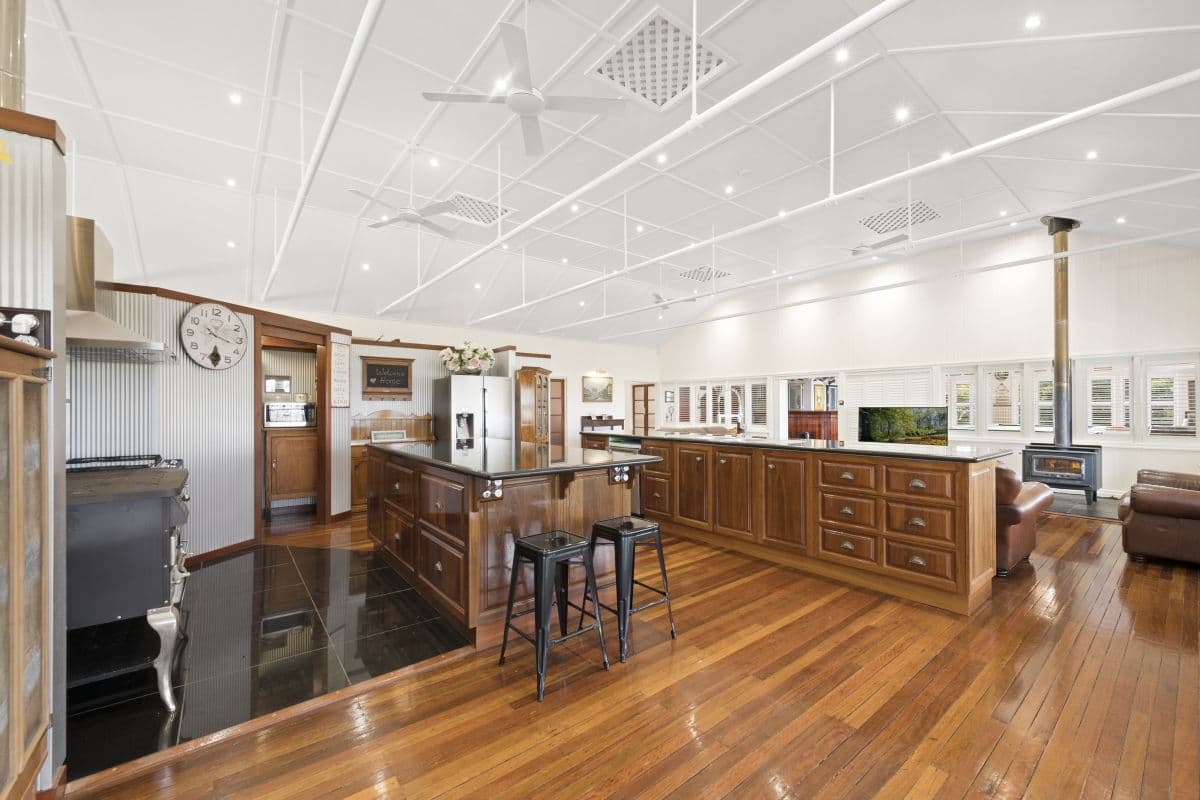 2-6 McStay Street, Middle Ridge QLD 4350, Middle Ridge - Thumbnail 4