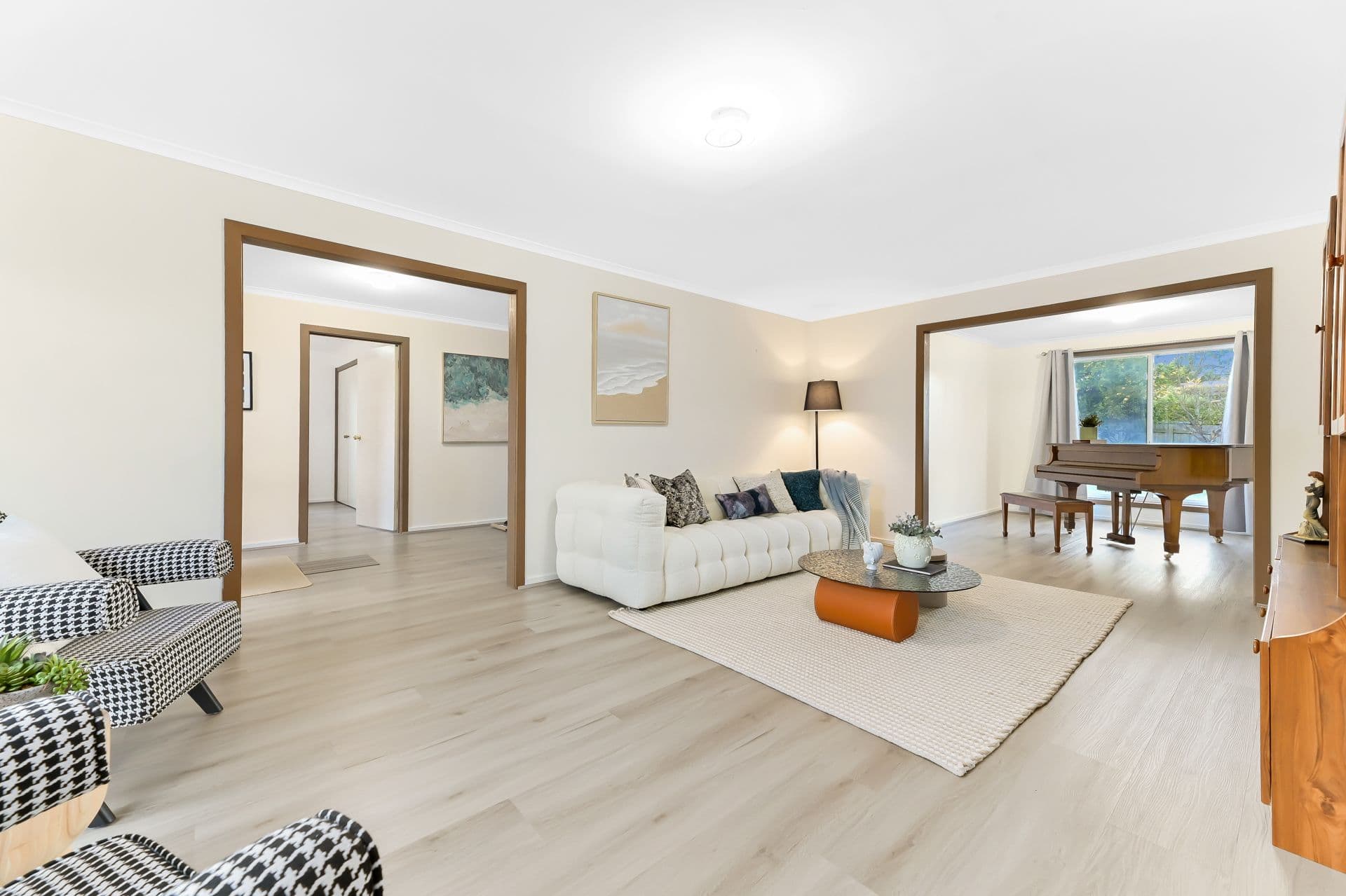 2 Sally Close, Wantirna South VIC 3152, Wantirna South - Thumbnail 3