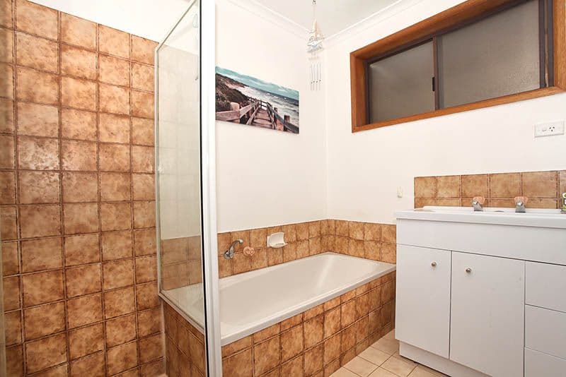 16 Lisbon Road, Craigmore SA 5114, Craigmore - Thumbnail 7