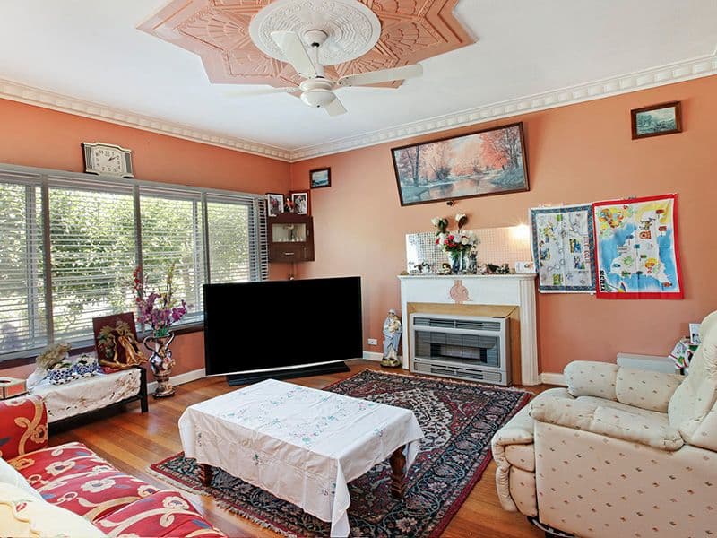 26 Willow Crescent, BELL PARK VIC 3215, Bell Park - Thumbnail 2