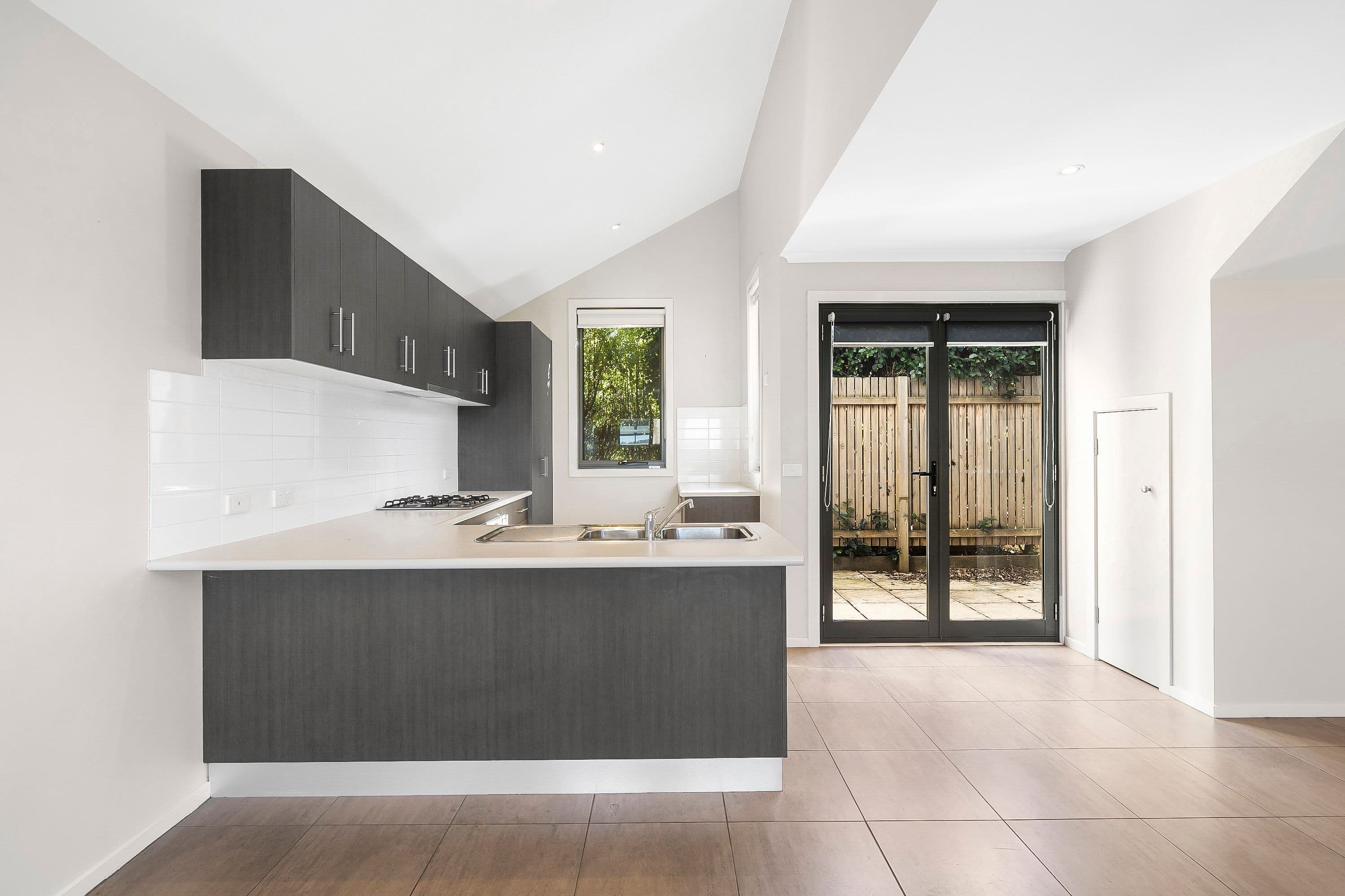 420 Nicholson Street, Black Hill VIC 3350, Black Hill - Thumbnail 2