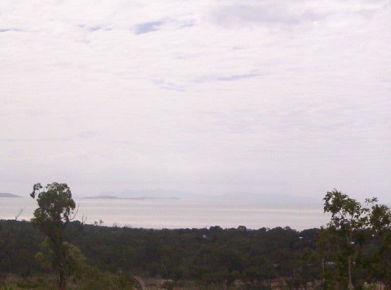 60 Goicoechea Drive, BUSHLAND BEACH QLD 4818, Bushland Beach - Thumbnail 4
