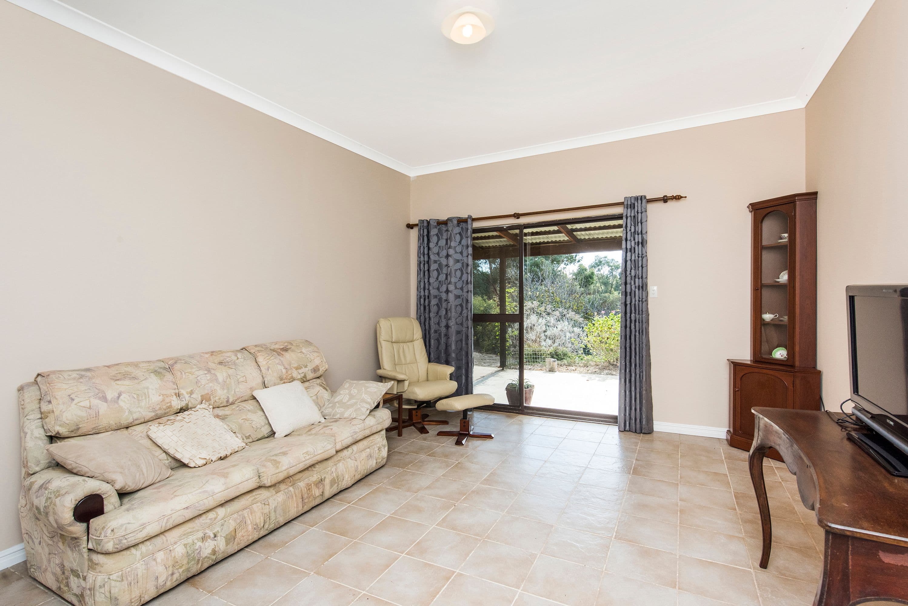 81 Smith Road, Bullsbrook WA 6084, Bullsbrook - Thumbnail 4